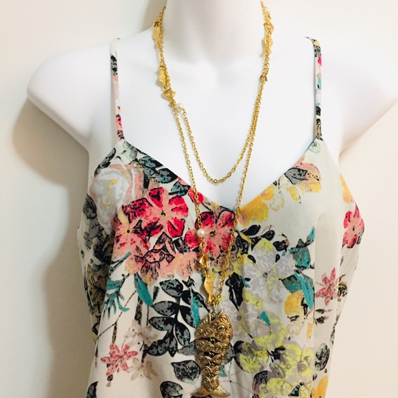 Unique Long Gold Tone Chain with Fishes and pearls - Picture 3 of 8